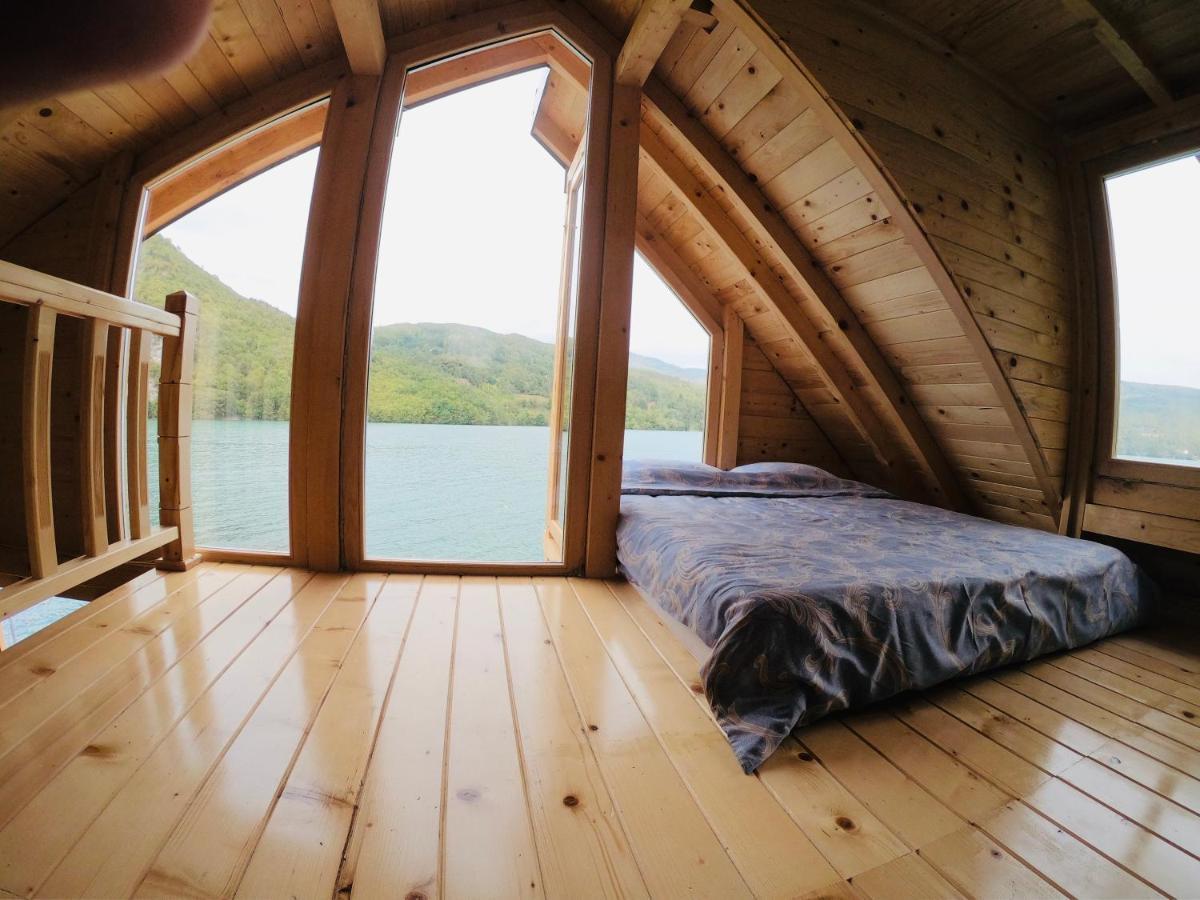 Lake House Perucac Rastiste Exterior photo
