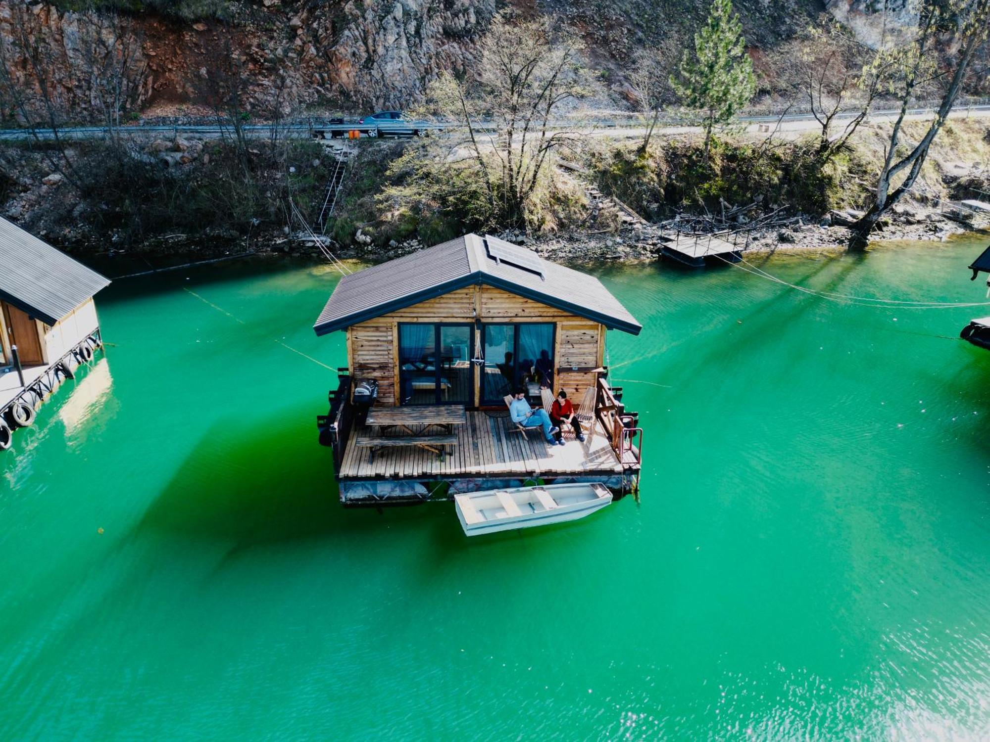 Lake House Perucac Rastiste Exterior photo